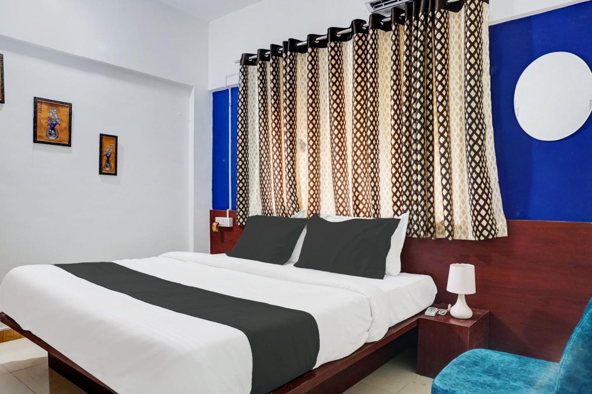 Hotel O Nisarg Villa Pune Bagian luar foto