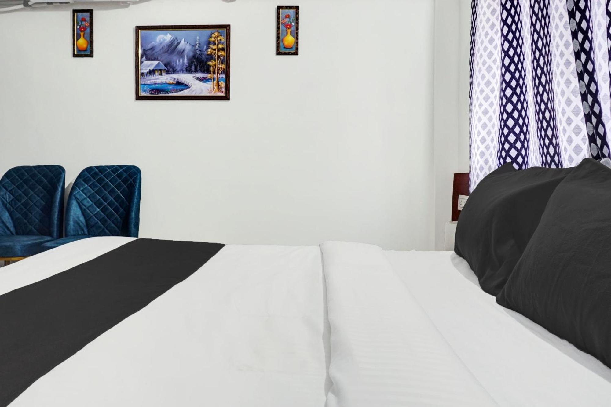 Hotel O Nisarg Villa Pune Bagian luar foto